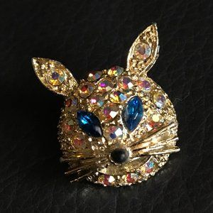 Smiling Cat Pin with Multi Colored Stones